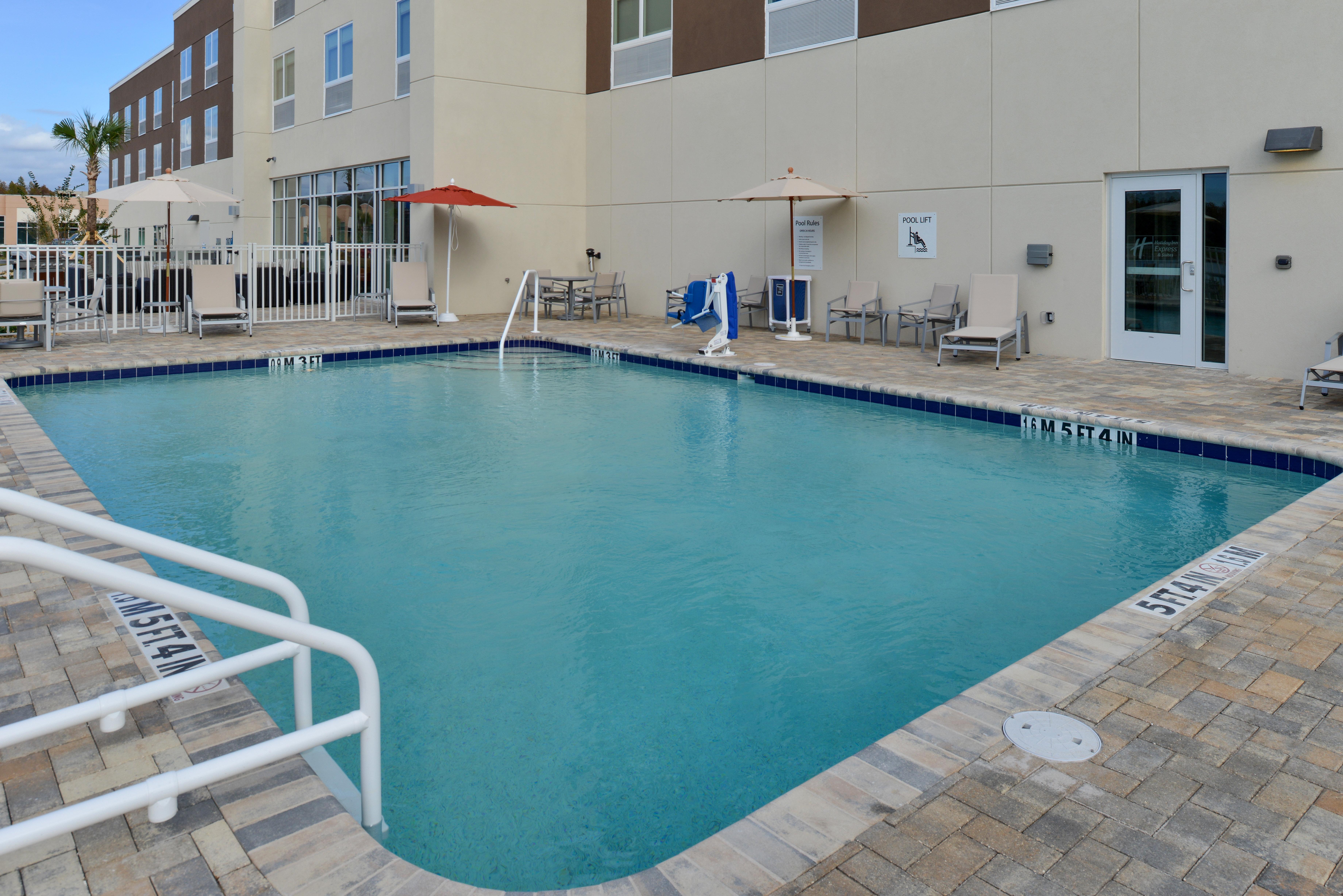 Holiday Inn Express & Suites Trinity By Ihg Dış mekan fotoğraf
