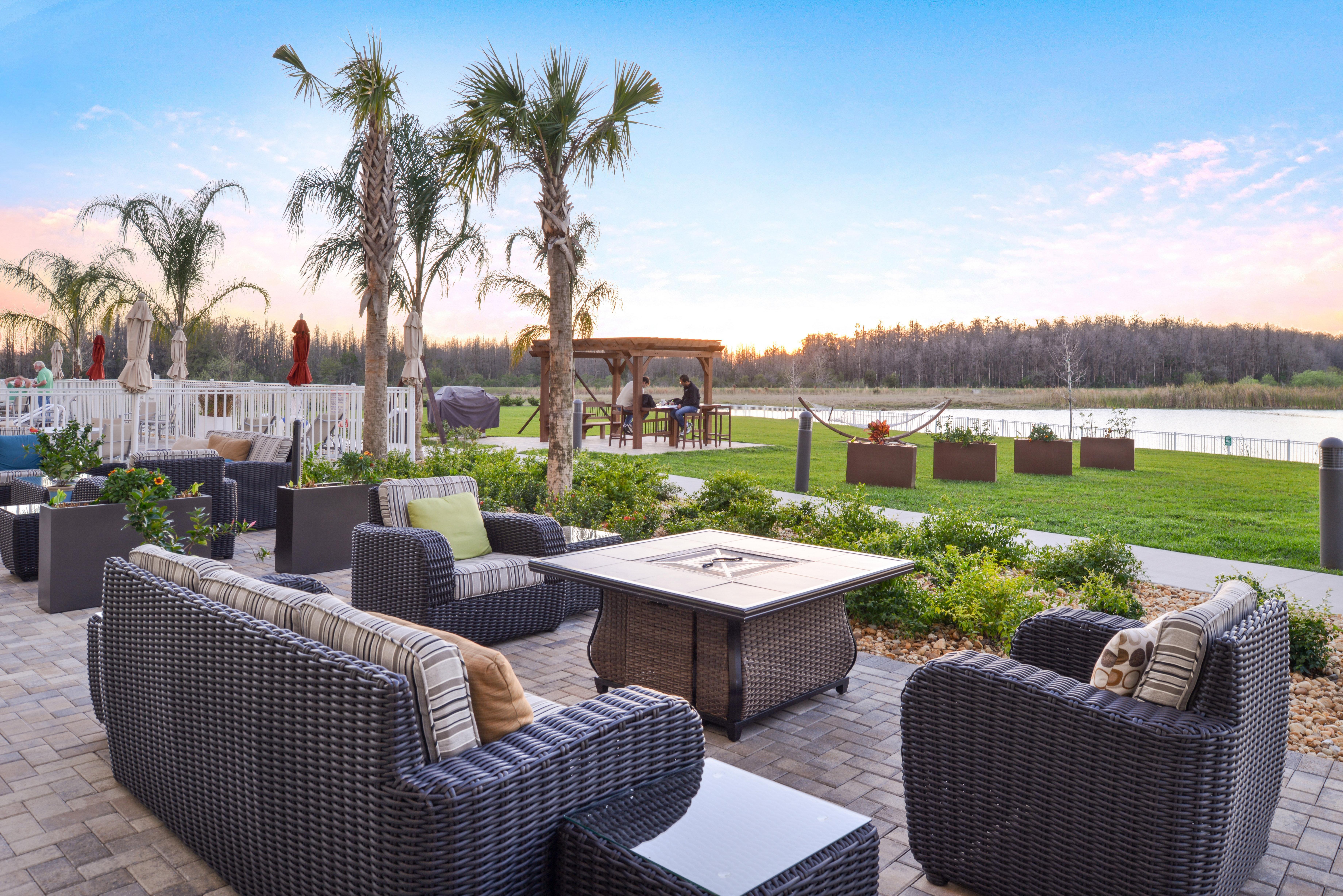 Holiday Inn Express & Suites Trinity By Ihg Dış mekan fotoğraf