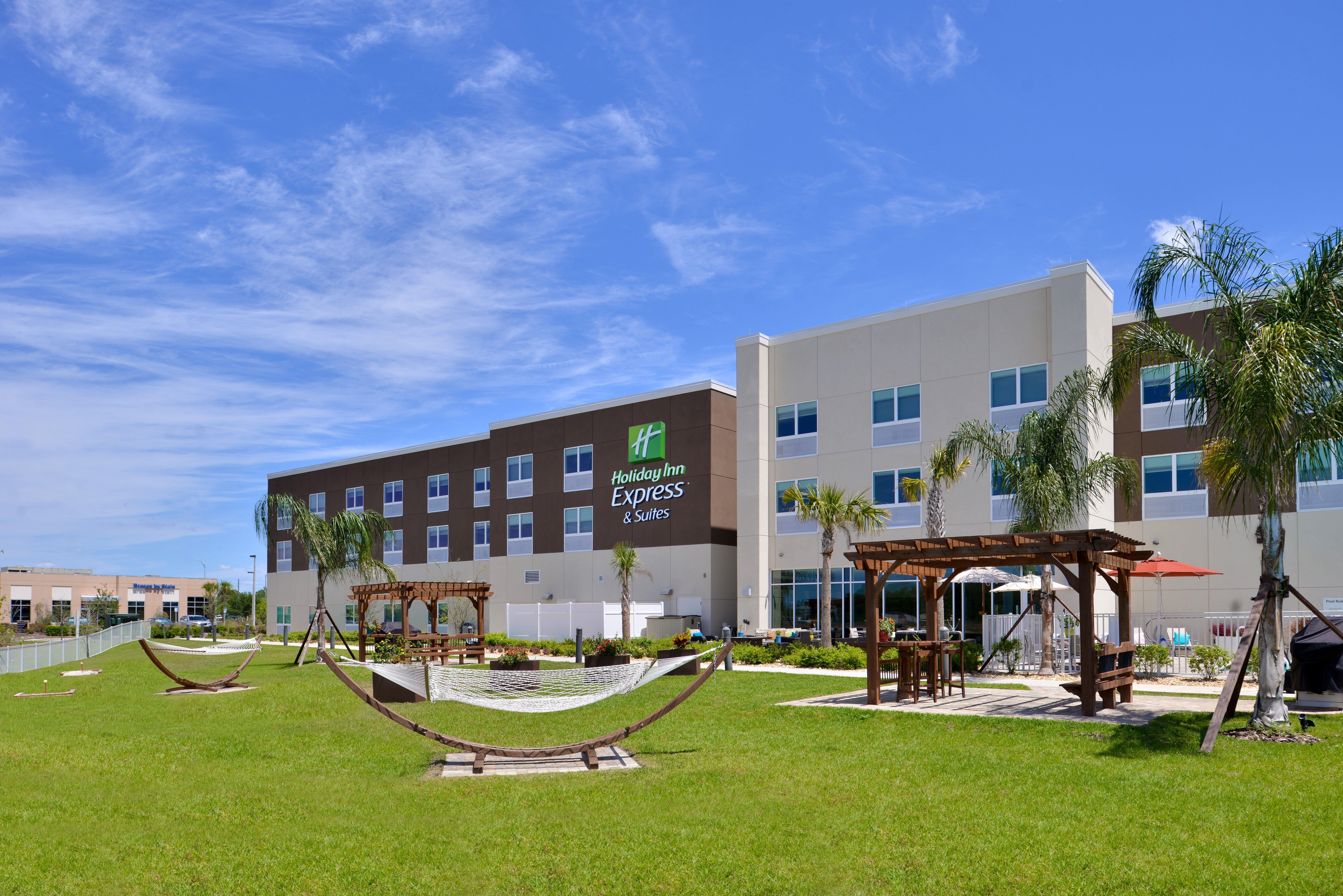 Holiday Inn Express & Suites Trinity By Ihg Dış mekan fotoğraf