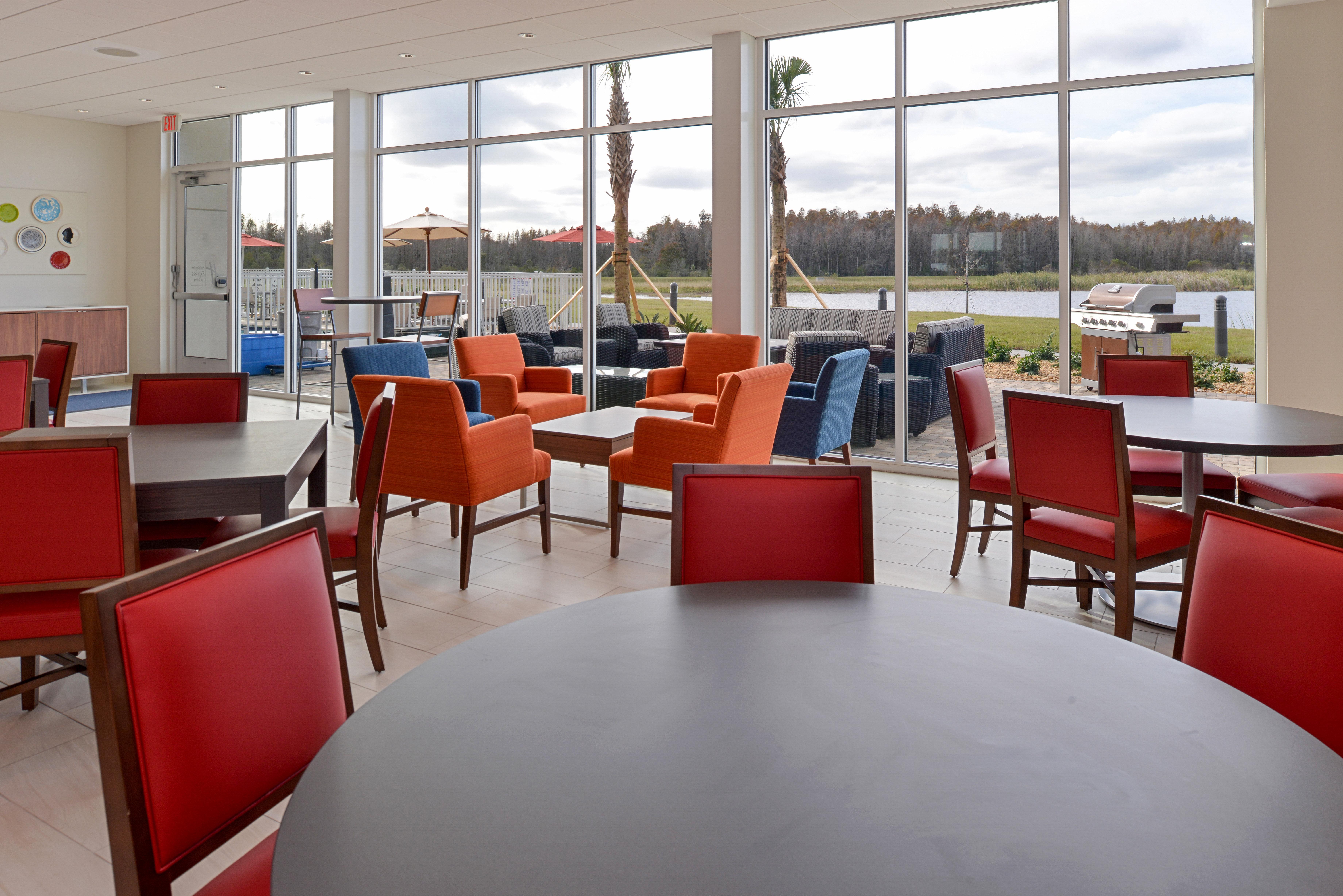 Holiday Inn Express & Suites Trinity By Ihg Dış mekan fotoğraf