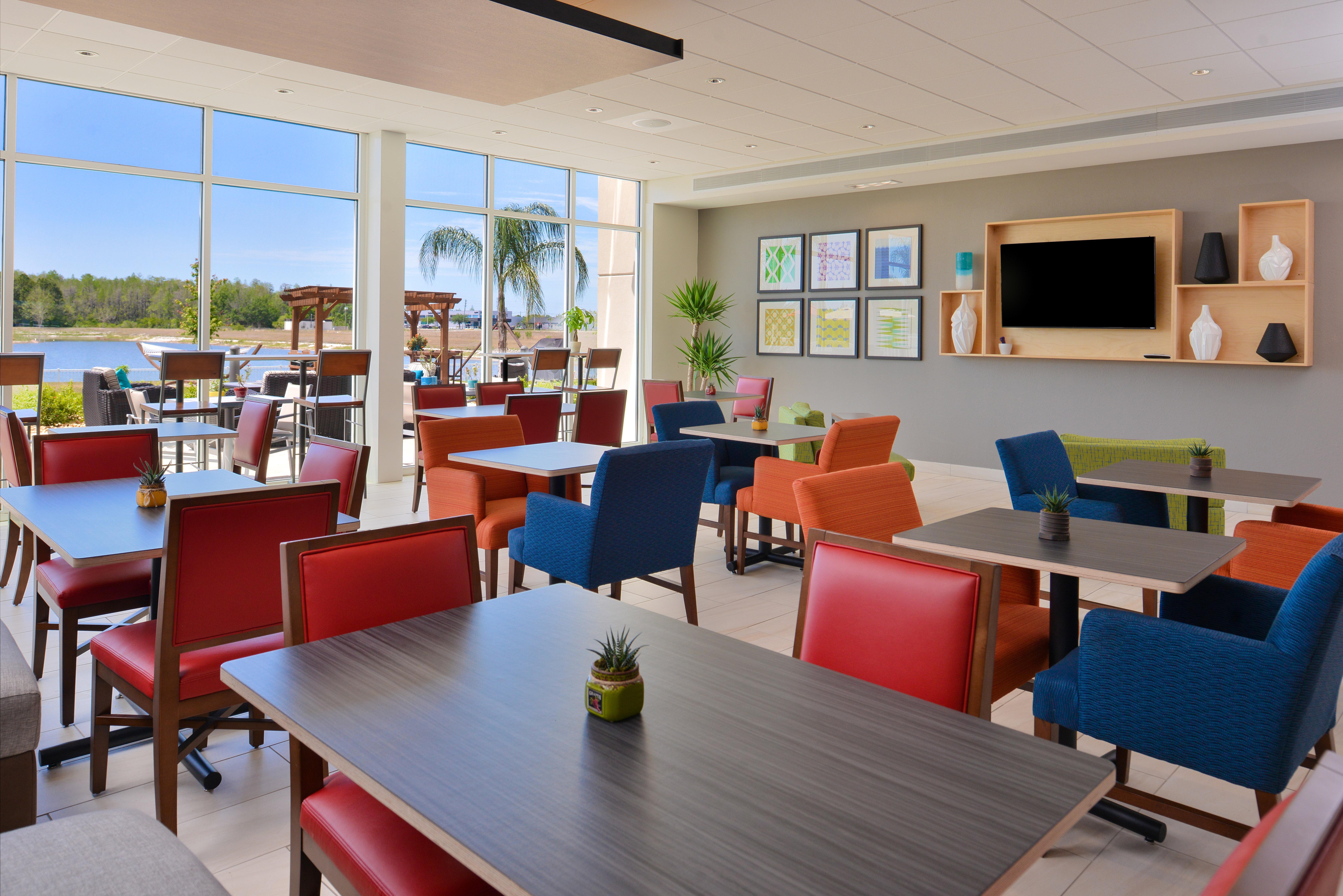 Holiday Inn Express & Suites Trinity By Ihg Dış mekan fotoğraf