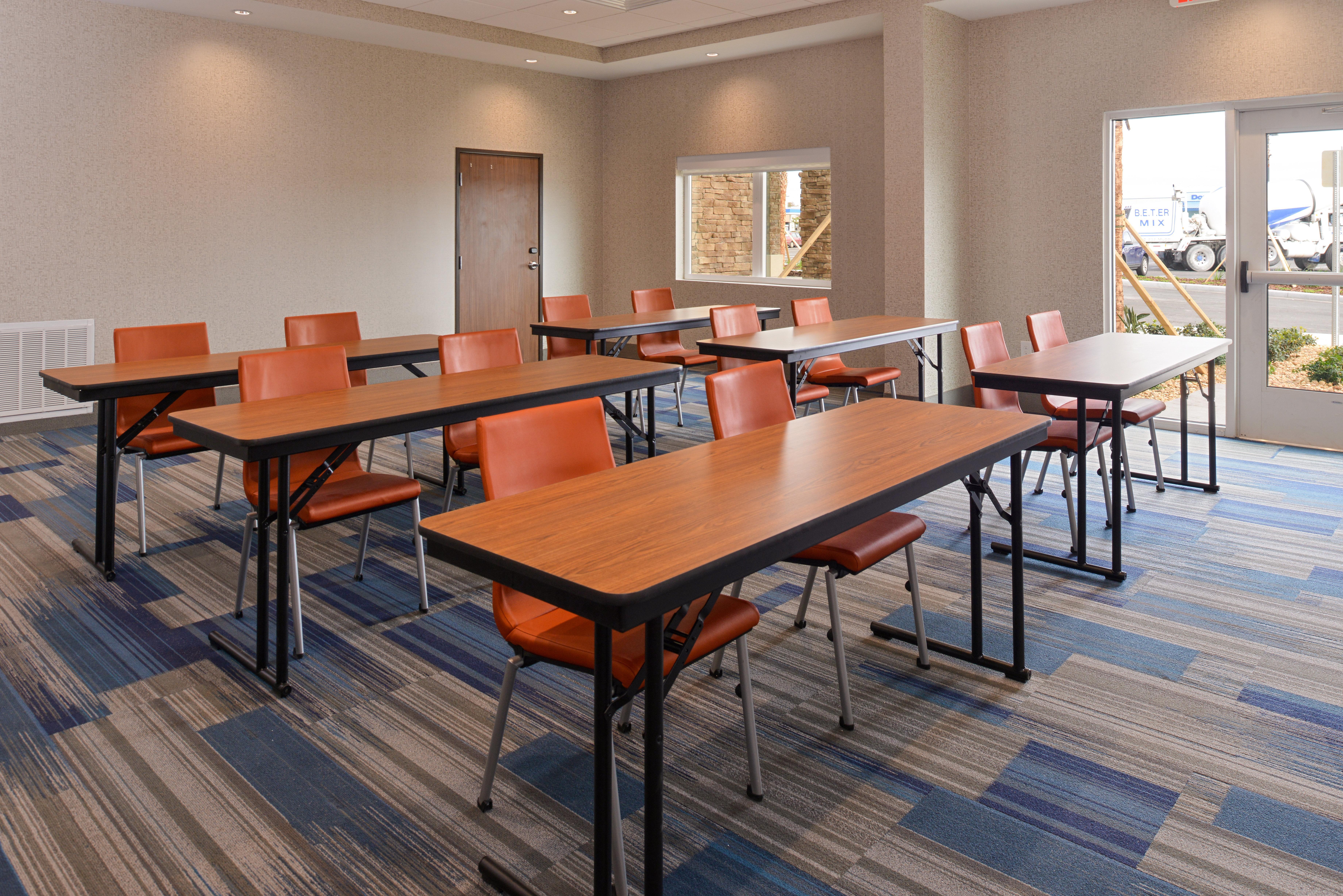 Holiday Inn Express & Suites Trinity By Ihg Dış mekan fotoğraf